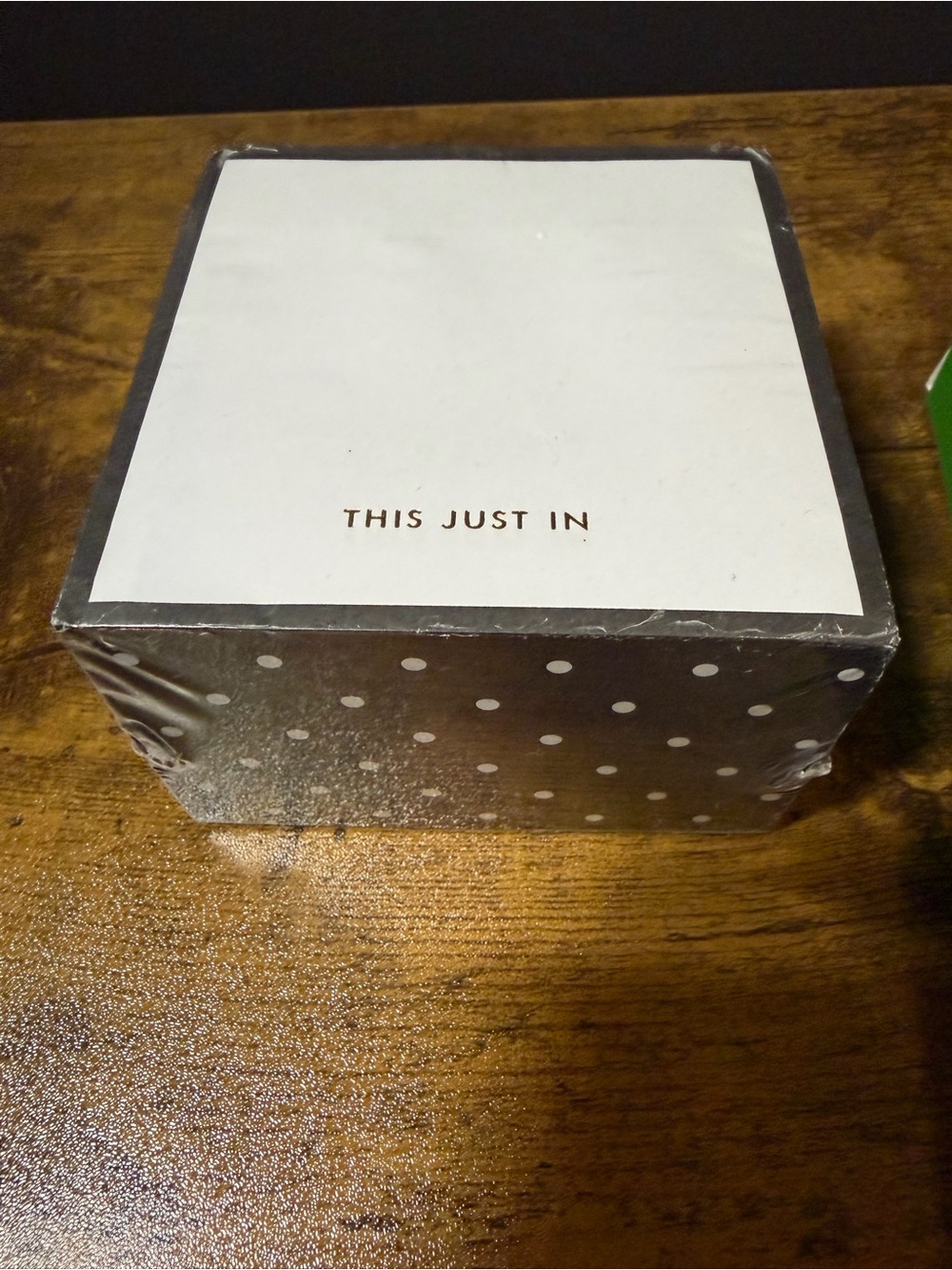 Kate Spade Pen and Paper Set. NWT - Picture 3 of 5